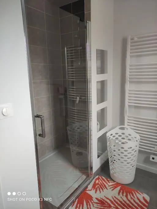 Feriehus En Ardeche, Gite L'Odalys Climatise Avec Sa Piscine Privee Et Chauffee Joyeuse