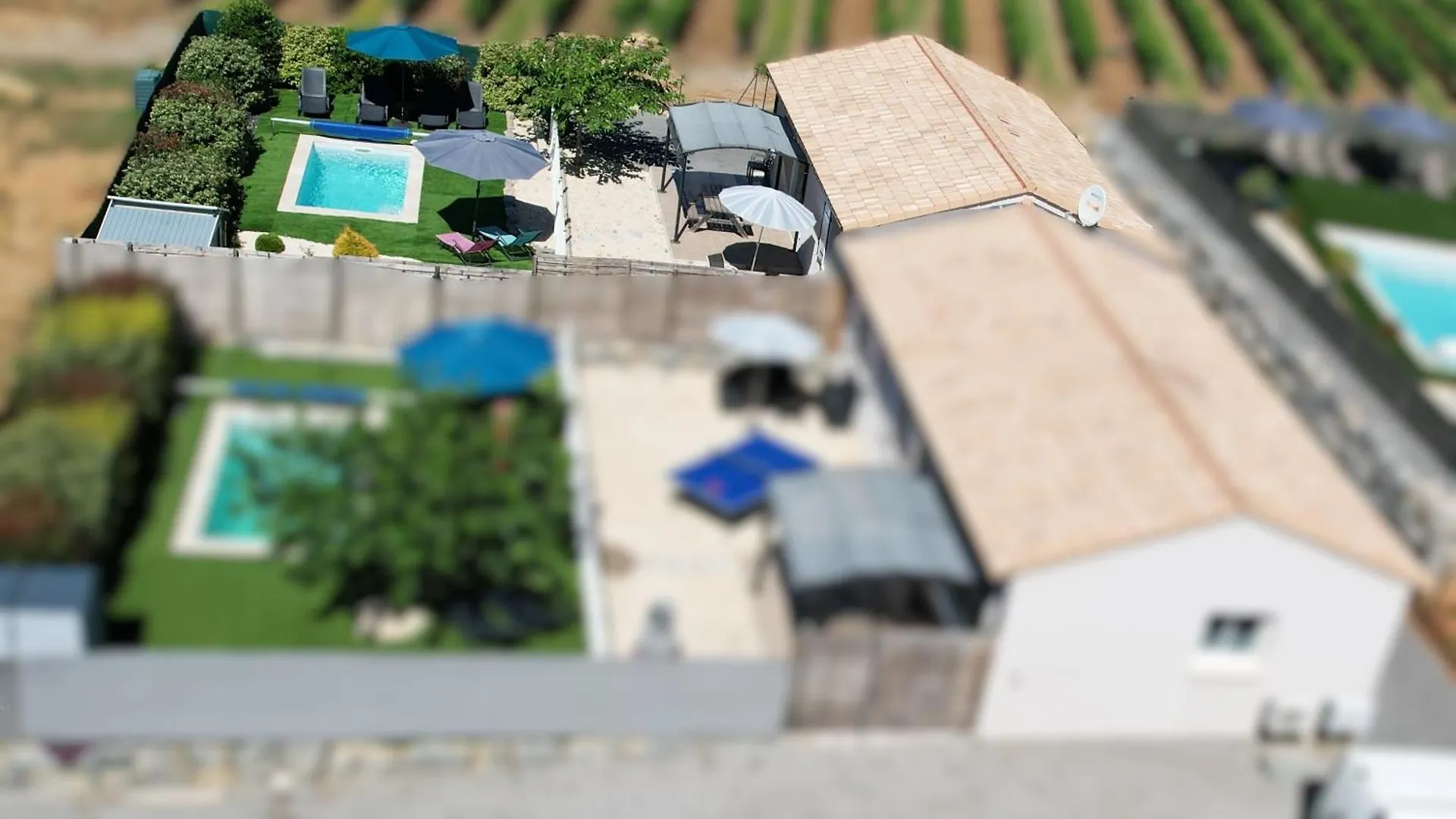 En Ardeche, Gite L'Odalys Climatise Avec Sa Piscine Privee Et Chauffee Joyeuse Francja